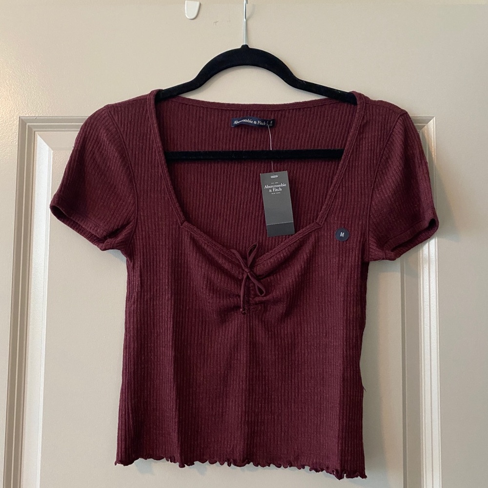 A&F Ribbed Crop Tee